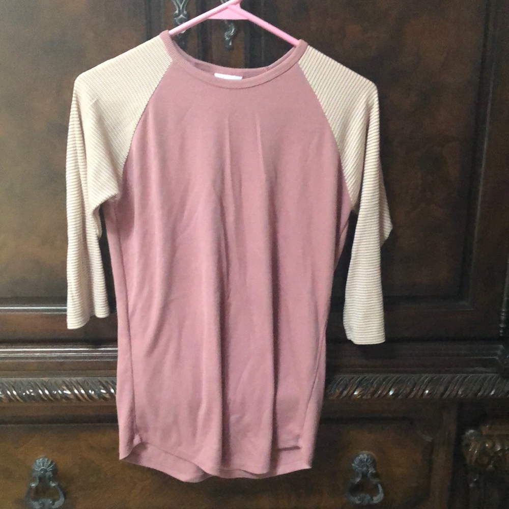 Lularoe 3/4 sleeve bundle and save on shipping
